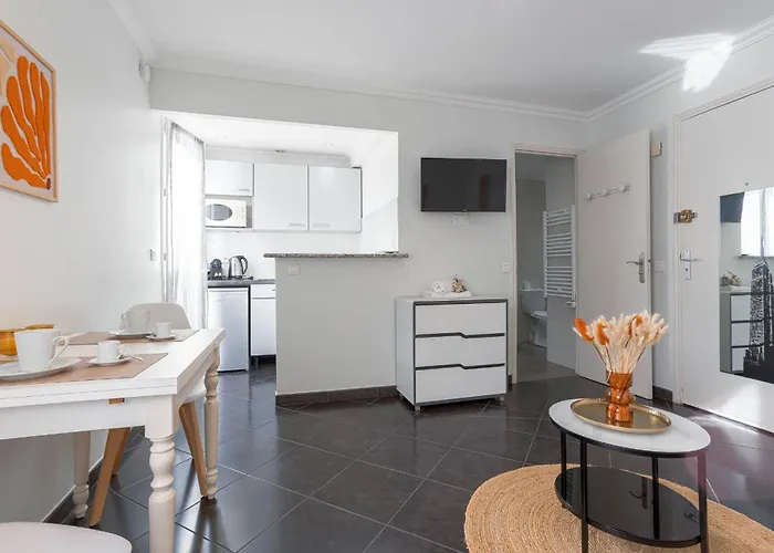 Rue Hoche By Halldis * カンヌ