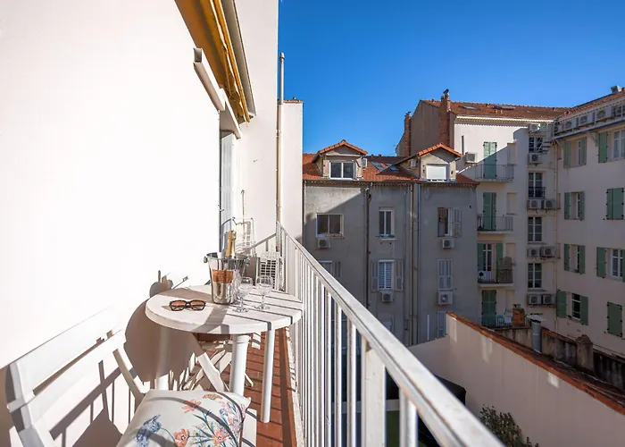 Rue Hoche By Halldis Lägenhet Cannes